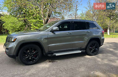 Внедорожник / Кроссовер Jeep Grand Cherokee 2012 в 