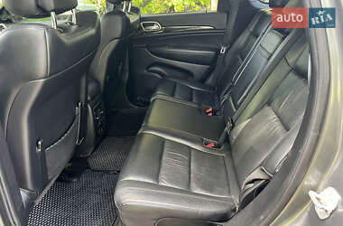 Внедорожник / Кроссовер Jeep Grand Cherokee 2012 в 