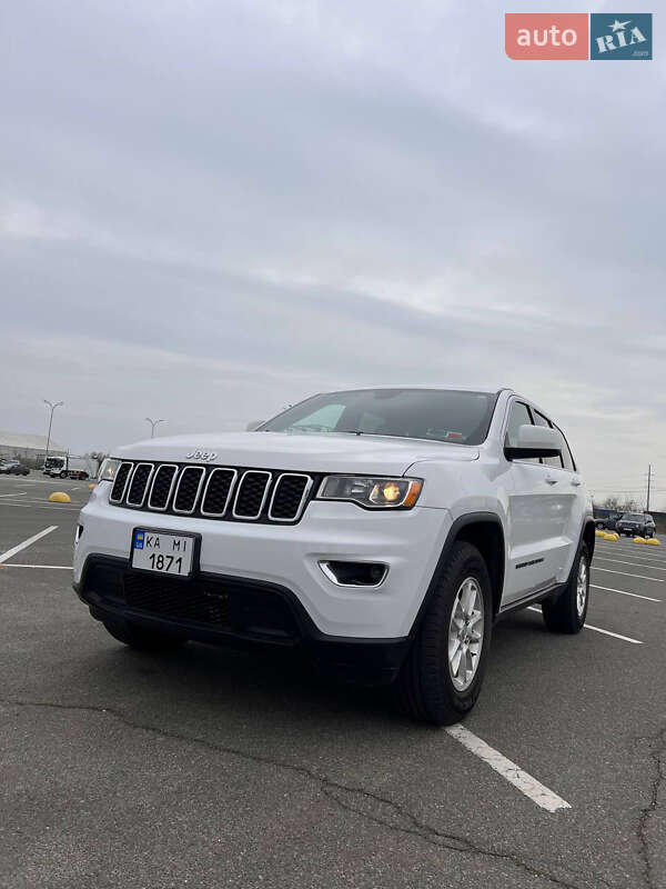 Внедорожник / Кроссовер Jeep Grand Cherokee 2019 в Киеве
