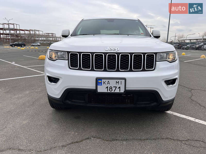 Внедорожник / Кроссовер Jeep Grand Cherokee 2019 в Киеве