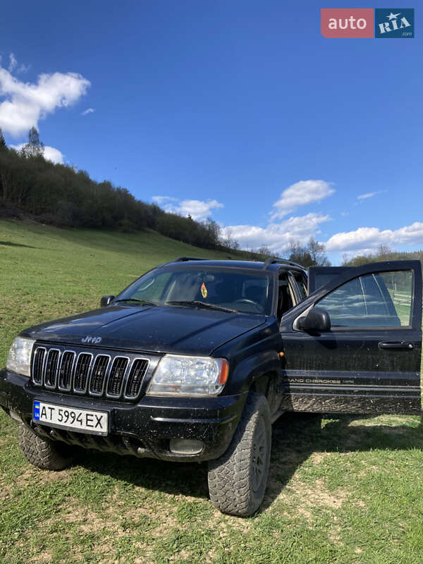 Внедорожник / Кроссовер Jeep Grand Cherokee 2002 в Рахове