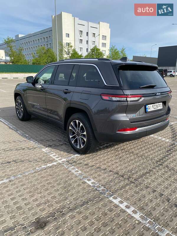 Внедорожник / Кроссовер Jeep Grand Cherokee 2023 в Киеве