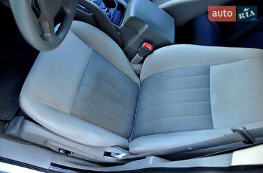 Внедорожник / Кроссовер Jeep Grand Cherokee 2006 в 