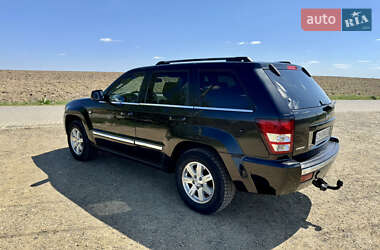 Позашляховик / Кросовер Jeep Grand Cherokee 2005 в 