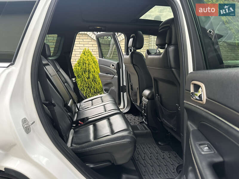 Внедорожник / Кроссовер Jeep Grand Cherokee 2014 в Тернополе