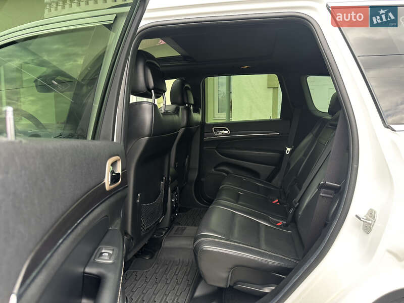 Внедорожник / Кроссовер Jeep Grand Cherokee 2014 в Тернополе