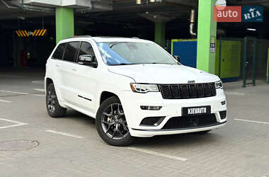 Внедорожник / Кроссовер Jeep Grand Cherokee 2019 в Киеве
