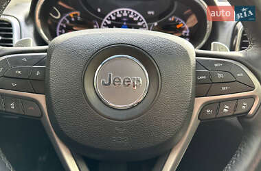 Позашляховик / Кросовер Jeep Grand Cherokee 2019 в 
