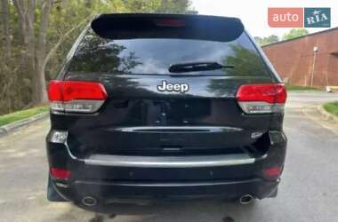 Внедорожник / Кроссовер Jeep Grand Cherokee 2015 в 