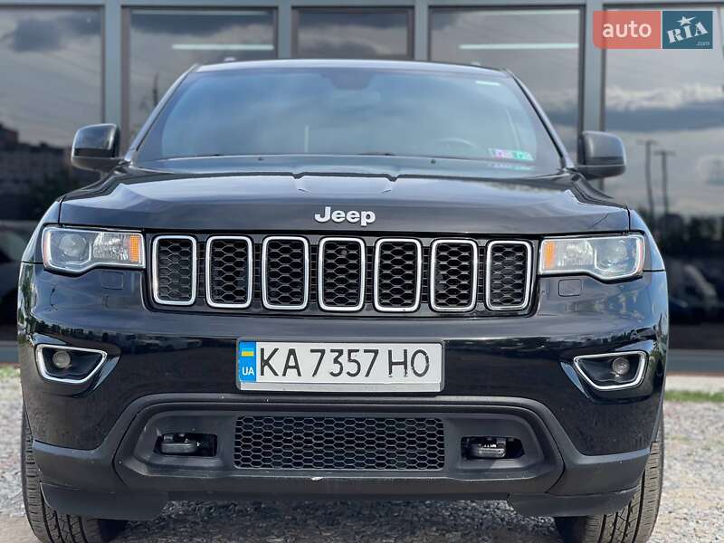 Внедорожник / Кроссовер Jeep Grand Cherokee 2017 в Киеве
