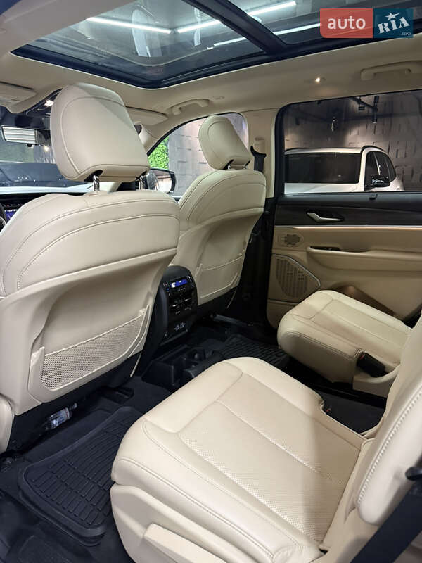 Позашляховик / Кросовер Jeep Grand Cherokee 2021 в Одесі
