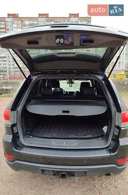 Внедорожник / Кроссовер Jeep Grand Cherokee 2018 в 