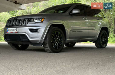 Позашляховик / Кросовер Jeep Grand Cherokee 2020 в 
