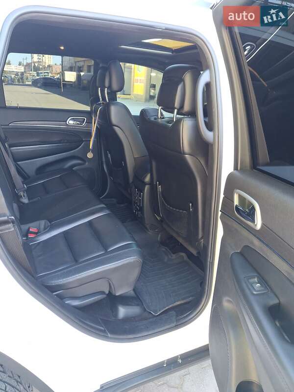 Внедорожник / Кроссовер Jeep Grand Cherokee 2018 в Черкассах