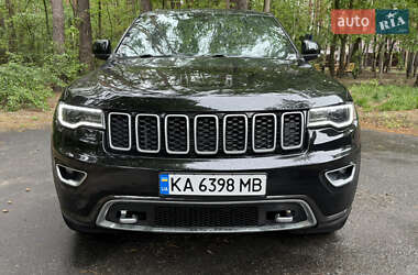 Позашляховик / Кросовер Jeep Grand Cherokee 2018 в 