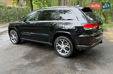 Позашляховик / Кросовер Jeep Grand Cherokee 2018 в 