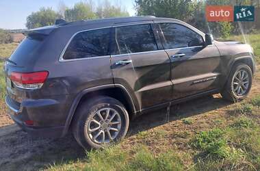 Позашляховик / Кросовер Jeep Grand Cherokee 2015 в 