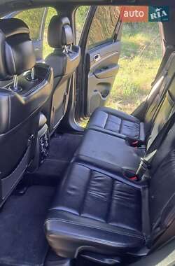 Позашляховик / Кросовер Jeep Grand Cherokee 2015 в 