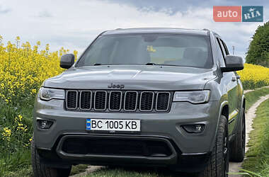 Внедорожник / Кроссовер Jeep Grand Cherokee 2021 в 