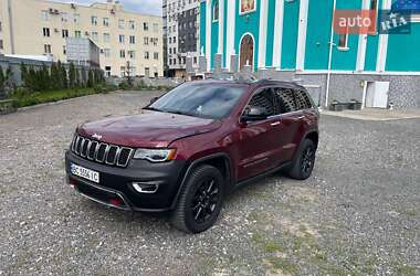 Внедорожник / Кроссовер Jeep Grand Cherokee 2019 в 
