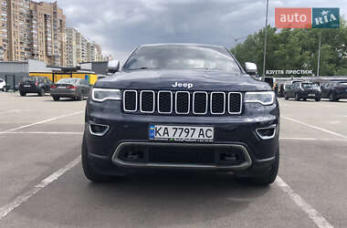 Внедорожник / Кроссовер Jeep Grand Cherokee 2013 в 
