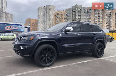 Внедорожник / Кроссовер Jeep Grand Cherokee 2013 в 