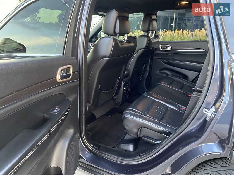 Позашляховик / Кросовер Jeep Grand Cherokee 2014 в Києві