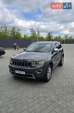 Внедорожник / Кроссовер Jeep Grand Cherokee 2015 в Николаеве