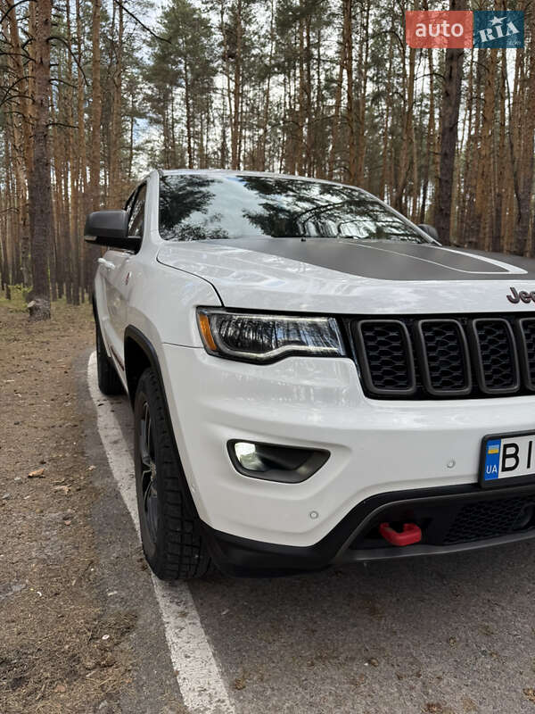Внедорожник / Кроссовер Jeep Grand Cherokee 2017 в Полтаве