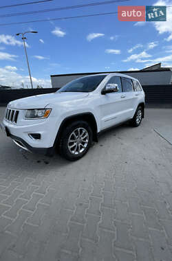 Позашляховик / Кросовер Jeep Grand Cherokee 2015 в 