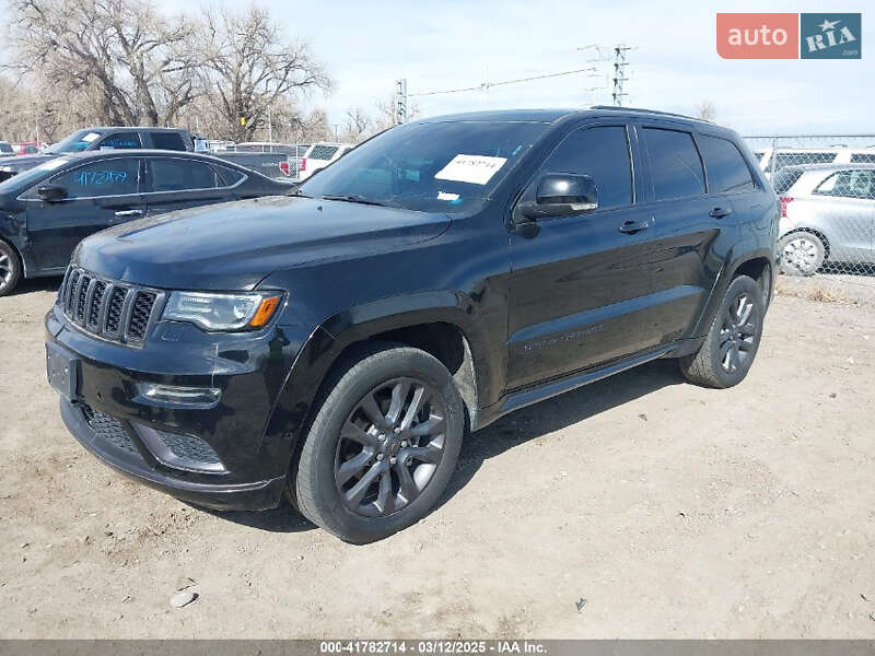 Позашляховик / Кросовер Jeep Grand Cherokee 2019 в 
