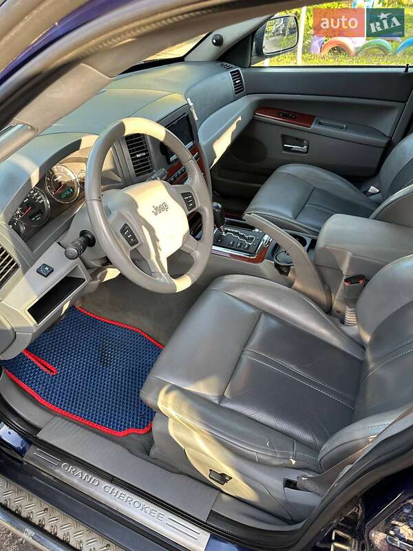 Внедорожник / Кроссовер Jeep Grand Cherokee 2006 в Андреевке фото 7 Внедорожник / Кроссовер Jeep Grand Cherokee 2006 в Андреевке