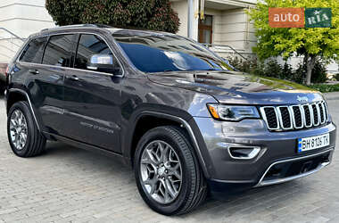 Позашляховик / Кросовер Jeep Grand Cherokee 2018 в 