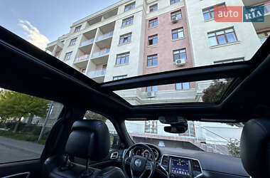 Позашляховик / Кросовер Jeep Grand Cherokee 2018 в 