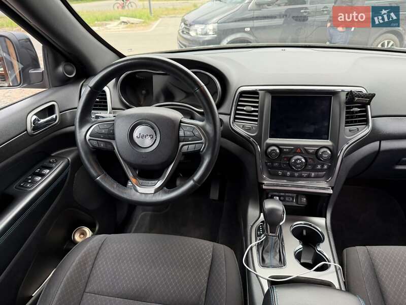 Позашляховик / Кросовер Jeep Grand Cherokee 2018 в Києві
