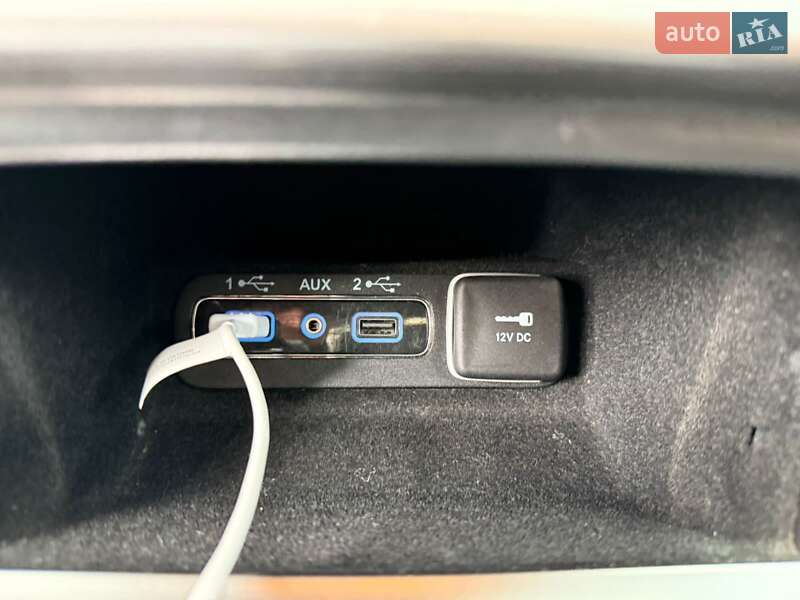 Позашляховик / Кросовер Jeep Grand Cherokee 2018 в Києві