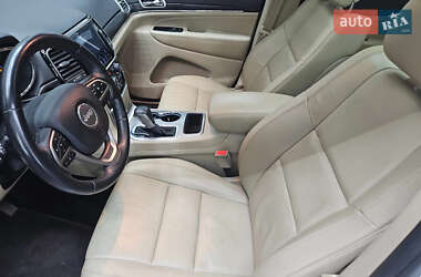 Позашляховик / Кросовер Jeep Grand Cherokee 2018 в 