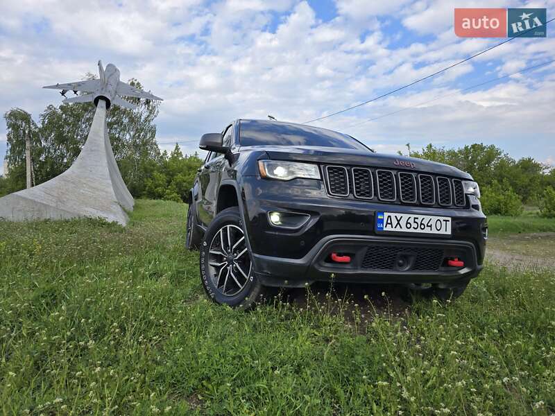 Позашляховик / Кросовер Jeep Grand Cherokee 2018 в Харкові