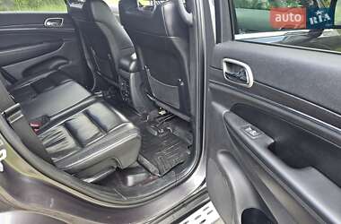 Позашляховик / Кросовер Jeep Grand Cherokee 2017 в 