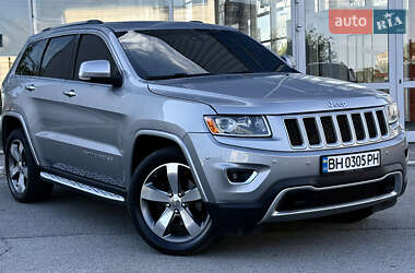 Позашляховик / Кросовер Jeep Grand Cherokee 2014 в 
