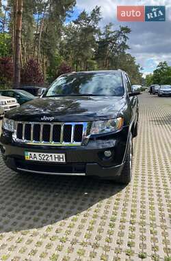 Позашляховик / Кросовер Jeep Grand Cherokee 2012 в 