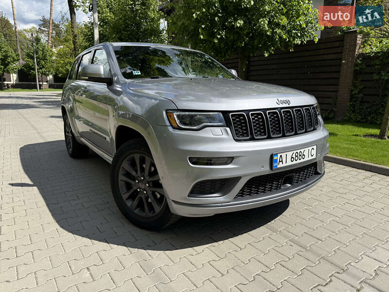 Внедорожник / Кроссовер Jeep Grand Cherokee 2019 в Киеве