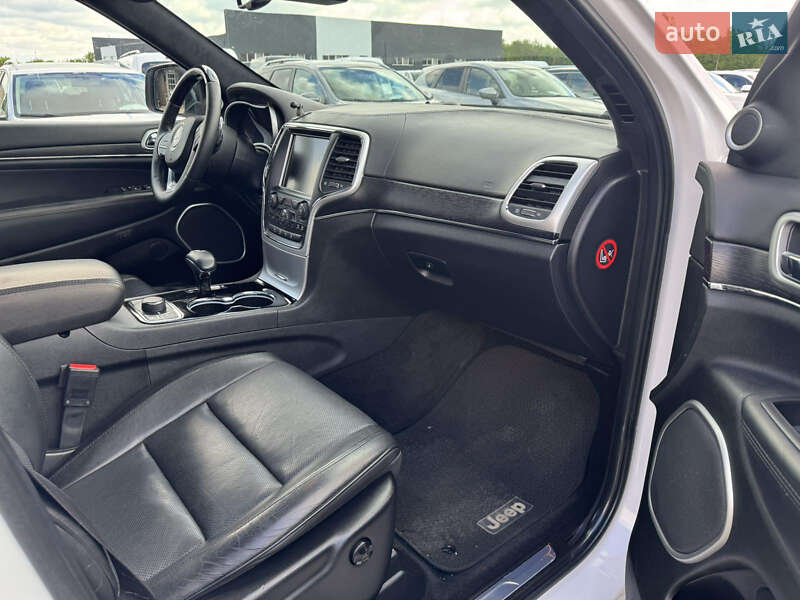 Внедорожник / Кроссовер Jeep Grand Cherokee 2014 в Луцке