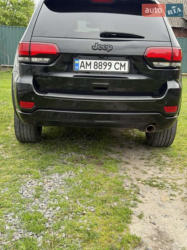 Позашляховик / Кросовер Jeep Grand Cherokee 2017 в Житомирі