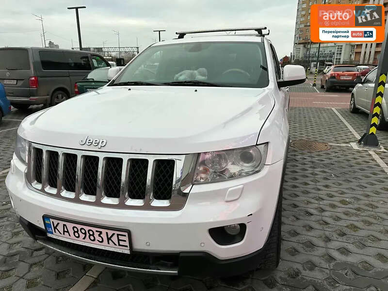 Внедорожник / Кроссовер Jeep Grand Cherokee 2012 в Броварах