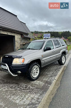 Внедорожник / Кроссовер Jeep Grand Cherokee 2002 в 