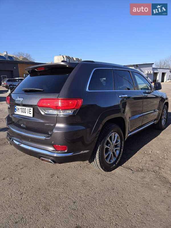 Внедорожник / Кроссовер Jeep Grand Cherokee 2015 в Житомире
