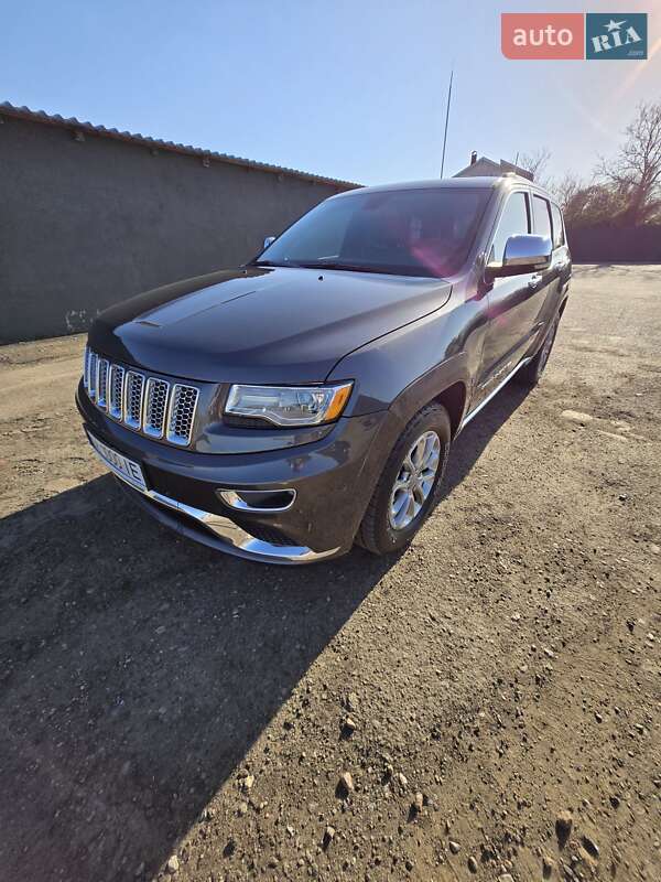 Внедорожник / Кроссовер Jeep Grand Cherokee 2015 в Житомире