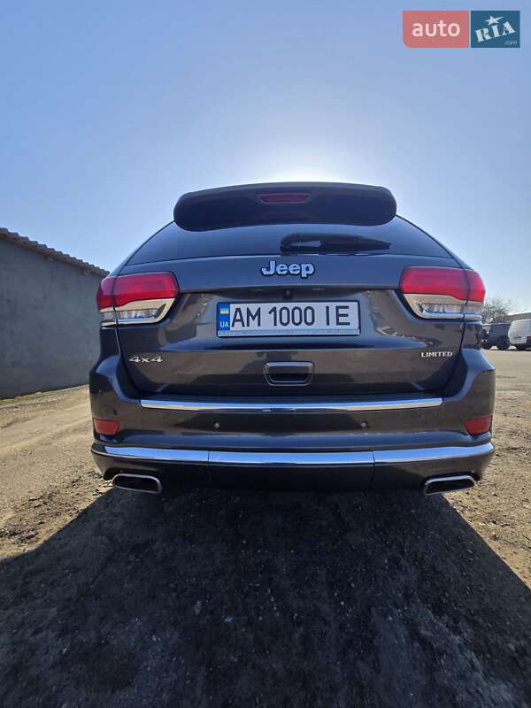 Внедорожник / Кроссовер Jeep Grand Cherokee 2015 в Житомире