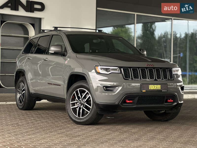 Внедорожник / Кроссовер Jeep Grand Cherokee 2020 в Киеве
